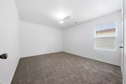 16763 N Gull Drive S, Conroe, TX 77385 - Photo 37