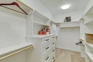 2015 Lou Ellen Ln, Houston, TX 77018 - Photo 13