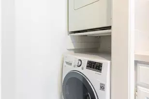 3900 Woodchase Dr, Houston, TX 77042 - Photo 13