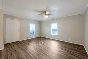 11734 Greenglen Dr, Houston, TX 77044 - Photo 3
