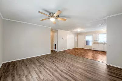 11734 Greenglen Drive, Houston, TX 77044 - Photo 11