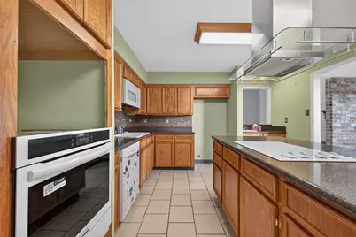 2946 Creekway Circle, Missouri City, TX 77459 - Photo 23