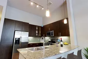 2525 McCue St Rd, Houston, TX 77056 - Photo 13