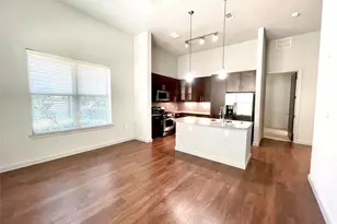 2525 McCue St Rd, Houston, TX 77056 - Photo 3