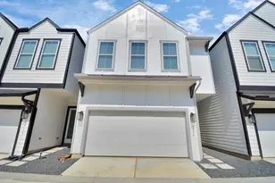 8419 Berry Brush Ln, Houston, TX 77022 - Photo 1