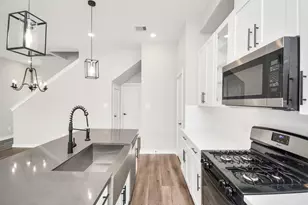 8419 Berry Brush Ln, Houston, TX 77022 - Photo 5