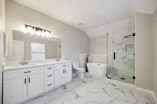 2218 Winding Hollow Dr, Katy, TX 77450 - Photo 11