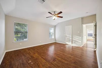 2218 Winding Hollow Drive, Katy, TX 77450 - Photo 9