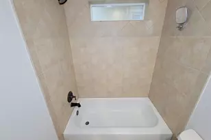 2418 Ralph St, Houston, TX 77006 - Photo 39