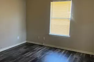 4221 Clover St, Houston, TX 77051 - Photo 5