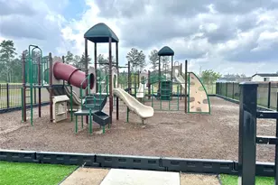 12006 Rockview Dr, Conroe, TX 77306 - Photo 19