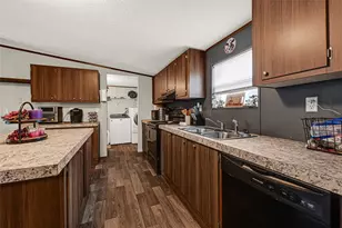 12006 Rockview Dr, Conroe, TX 77306 - Photo 9