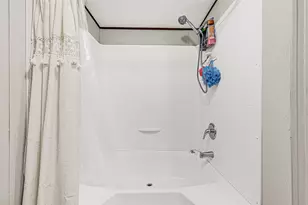 12006 Rockview Dr, Conroe, TX 77306 - Photo 13