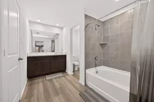 2074 Legacy Hills Dr, Houston, TX 77067 - Photo 33