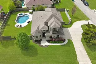 105 Harley Dr, Montgomery, TX 77356 - Photo 1