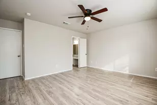 11659 Evesborough Dr, Houston, TX 77099 - Photo 9