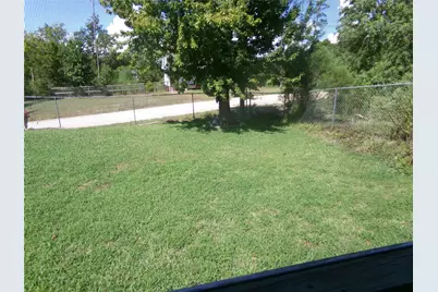 297 Mulberry Cove, Onalaska, TX 77360 - Photo 9