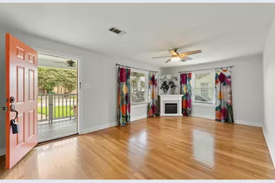 2209 Portsmouth Street, Houston, TX 77098 - Photo 7