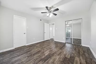 3800 Sherwood Lane #145, Houston, TX 77092 - Photo 9