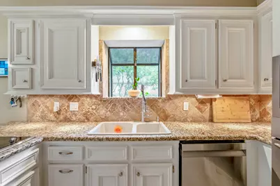 407 Champion Lake Drive, Spring, TX 77380 - Photo 3