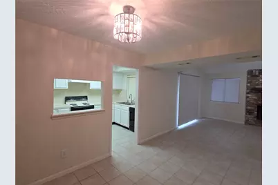 962 Sterling Green Drive S, Channelview, TX 77530 - Photo 9