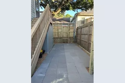 2822 Bernardo De Galvez Avenue, Galveston, TX 77550 - Photo 43