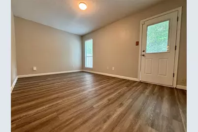 8816 E Buffalo Circle, Willis, TX 77378 - Photo 11