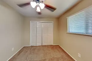 16014 Logan Rock Rd, Houston, TX 77489 - Photo 11