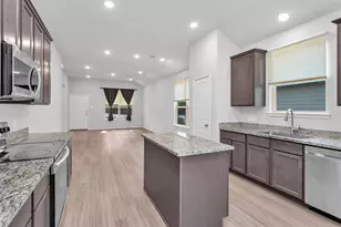 12534 Andwood St, Willis, TX 77318 - Photo 9