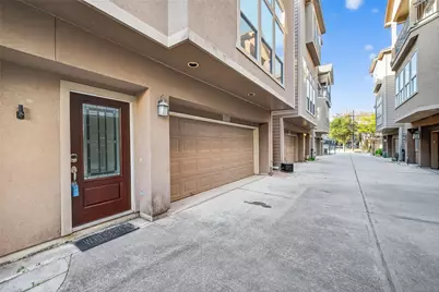1002 W 22nd, Houston, TX 77008 - Photo 3