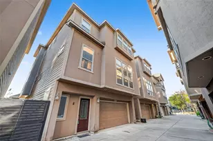 1002 W 22nd, Houston, TX 77008 - Photo 1