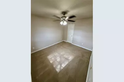 3715 Lindenfield Drive, Katy, TX 77449 - Photo 15
