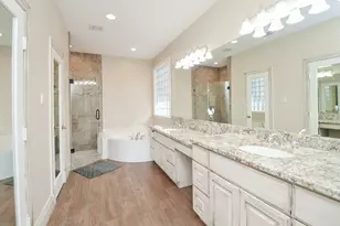 5835 Stratford Gardens Dr, Sugar Land, TX 77479 - Photo 15