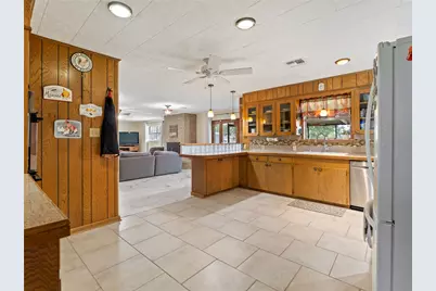 1201 Fm 1862, Blessing, TX 77419 - Photo 15