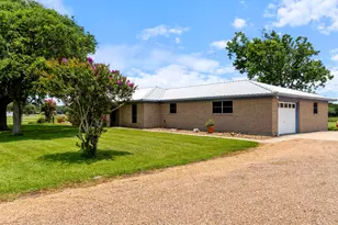 1201 Fm 1862, Blessing, TX 77419 - Photo 5