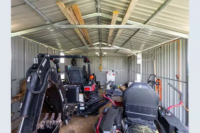 1201 Fm 1862, Blessing, TX 77419 - Photo 39