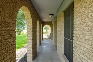 1201 Fm 1862, Blessing, TX 77419 - Photo 7