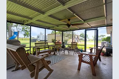 1201 Fm 1862, Blessing, TX 77419 - Photo 39