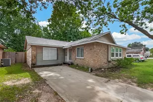 5022 Castlecreek Ln, Houston, TX 77053 - Photo 1