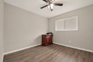 5022 Castlecreek Ln, Houston, TX 77053 - Photo 23