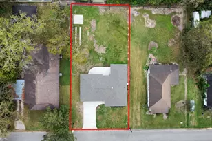 803 Coleman St, Dayton, TX 77535 - Photo 39