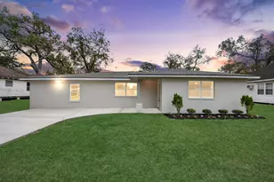 803 Coleman St, Dayton, TX 77535 - Photo 5