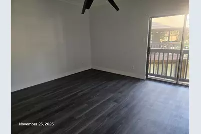 11711 Memorial Drive #52, Houston, TX 77024 - Photo 7