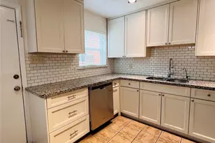 5538 Holly St, Houston, TX 77081 - Photo 7