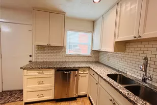 5538 Holly St, Houston, TX 77081 - Photo 5