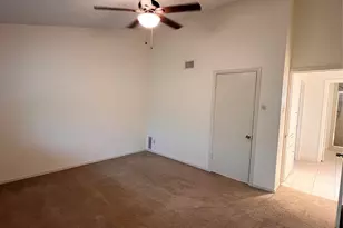 5538 Holly St, Houston, TX 77081 - Photo 31