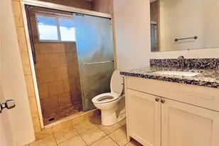 5538 Holly St, Houston, TX 77081 - Photo 15