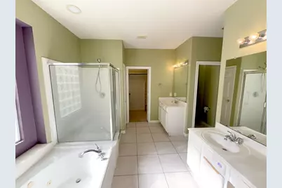51 N Country Gate Circle, Conroe, TX 77384 - Photo 11