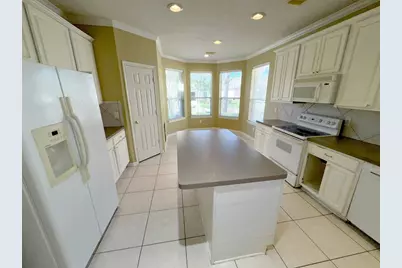 51 N Country Gate Circle, Conroe, TX 77384 - Photo 19