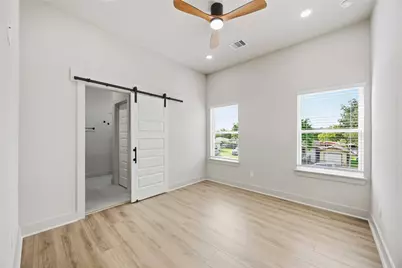 9725 Turnbow A and B, Houston, TX 77029 - Photo 33
